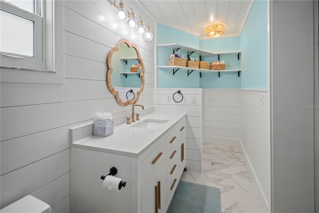 208 84th Street Holmes Beach, FL 34217 - Photo 23 of 44