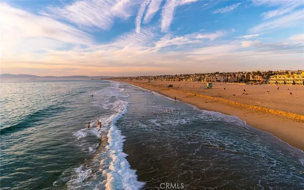 $8,900 | 1835 Manhattan Avenue, Hermosa Beach, CA 90254