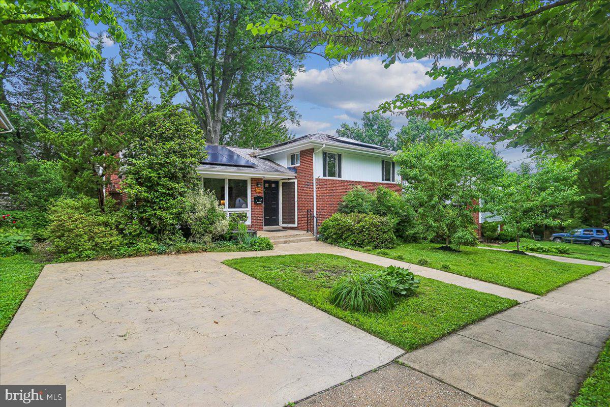 1703 Tilton Drive Silver Spring, MD 20902 - Photo 2 of 39 Charming home with lush greenery.