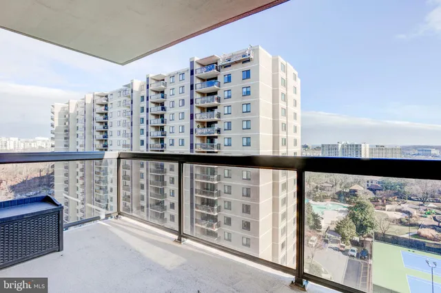 a view of balcony with city view