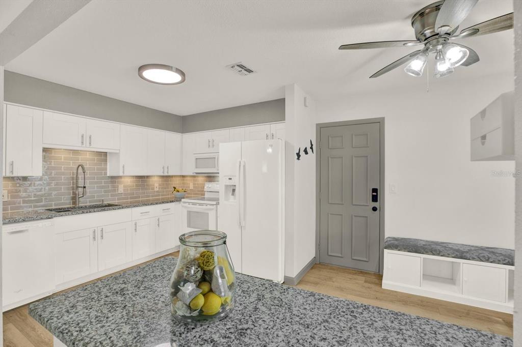 1978 Dix Street Largo, FL 33774 - Photo 32 of 44