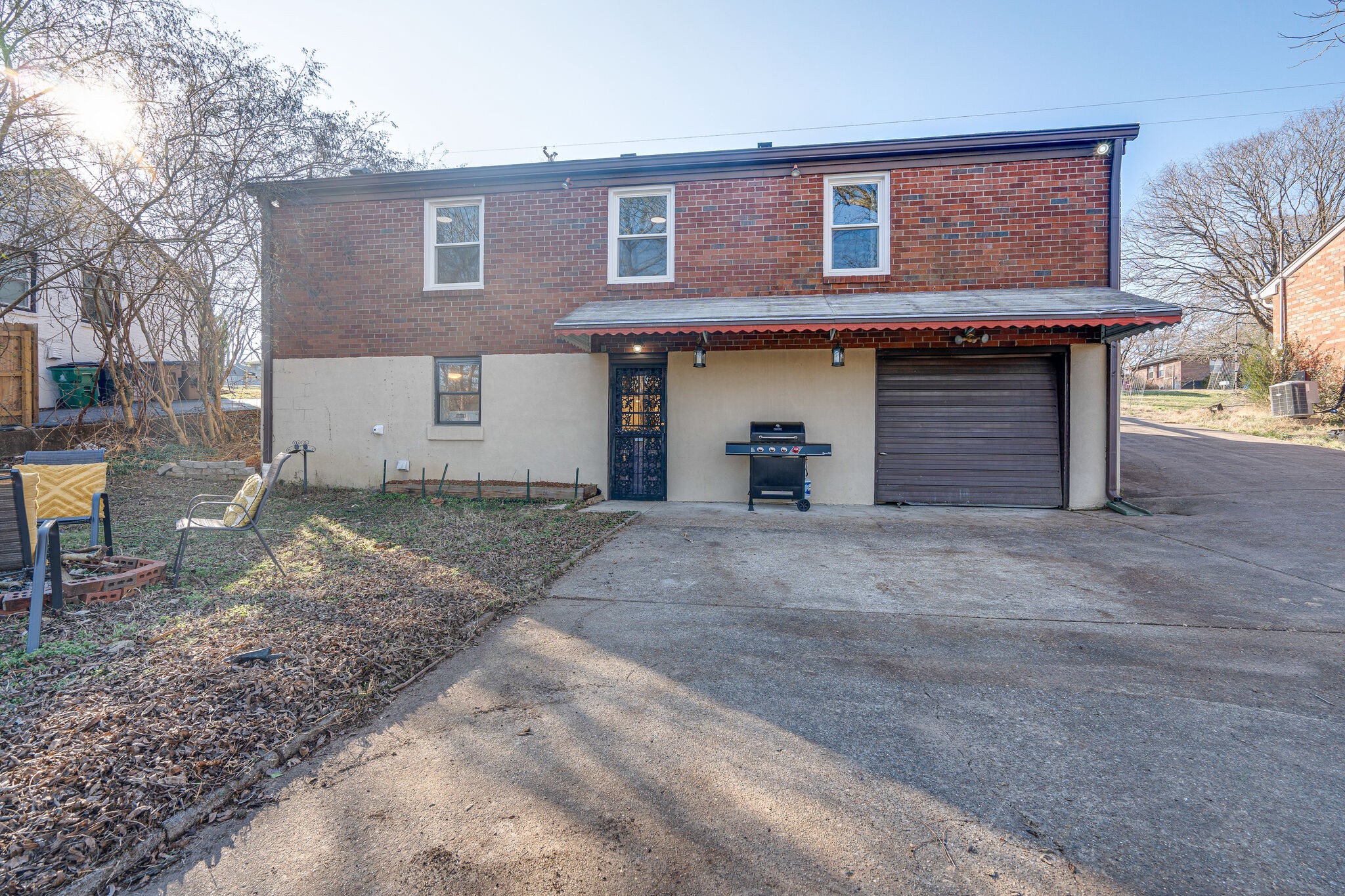 919 Mitchell Road Nashville, TN 37206 - Photo 24 of 26 a view of a house with a yard