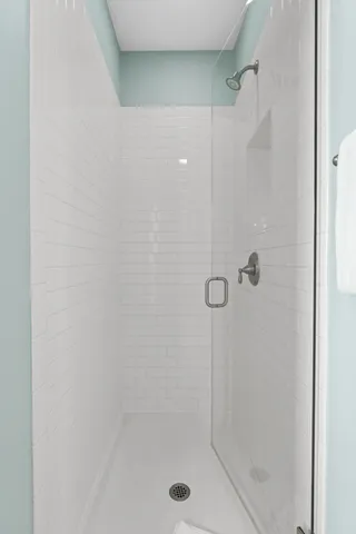 $3,200 | 4555 Grand Key Loop West, Destin, FL 32541