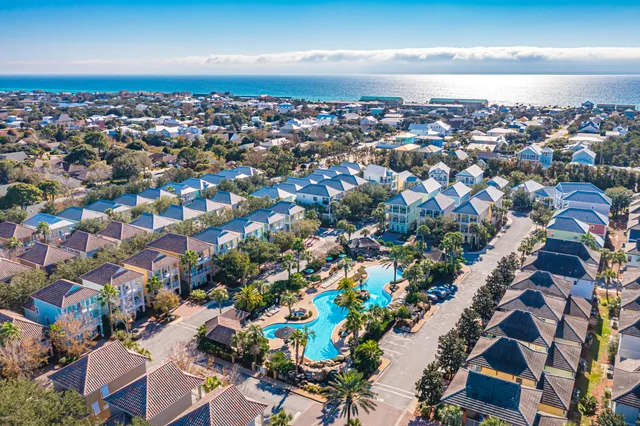 $3,200 | 4555 Grand Key Loop West, Destin, FL 32541