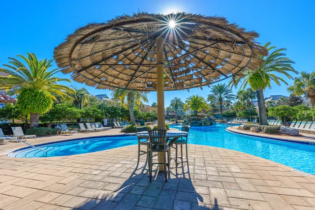 $3,200 | 4555 Grand Key Loop West, Destin, FL 32541