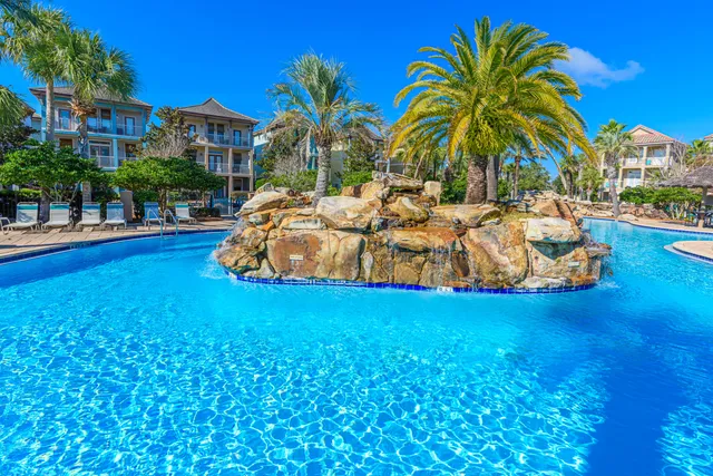 $3,200 | 4555 Grand Key Loop West, Destin, FL 32541