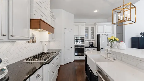 $5,950 | 14 Whispering Thicket Place, Tomball, TX 77375