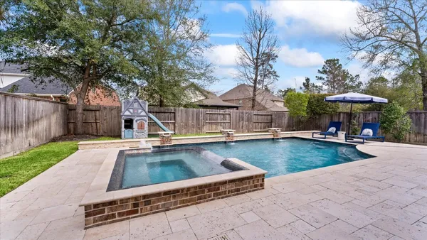 $5,950 | 14 Whispering Thicket Place, Tomball, TX 77375