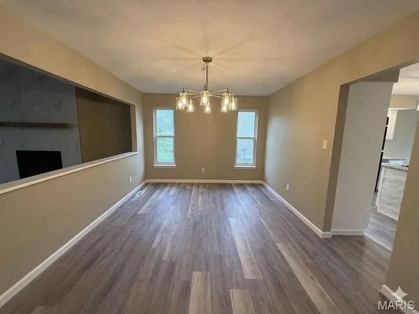 $374,900 | 904 Palmer Court, Unit 4, Lake St. Louis, MO 63367