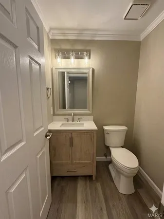 $374,900 | 904 Palmer Court, Unit 4, Lake St. Louis, MO 63367