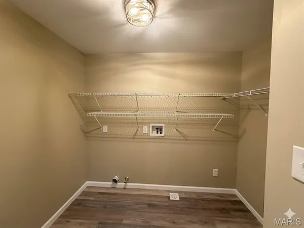 $374,900 | 904 Palmer Court, Unit 4, Lake St. Louis, MO 63367