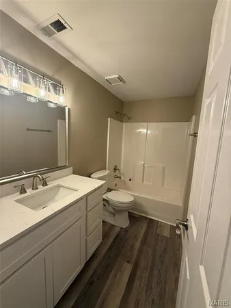 $374,900 | 904 Palmer Court, Unit 4, Lake St. Louis, MO 63367
