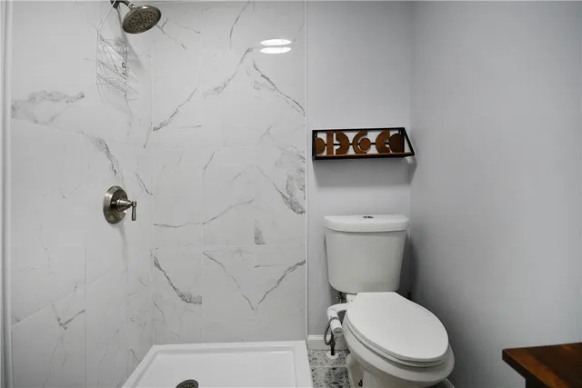 $389,000 | 1201 Stonehurst Road, Anderson, SC 29621