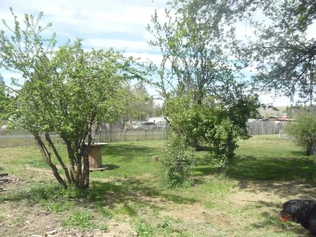 $360,000 | 512 Northeast Broadway, Malden, WA 99149