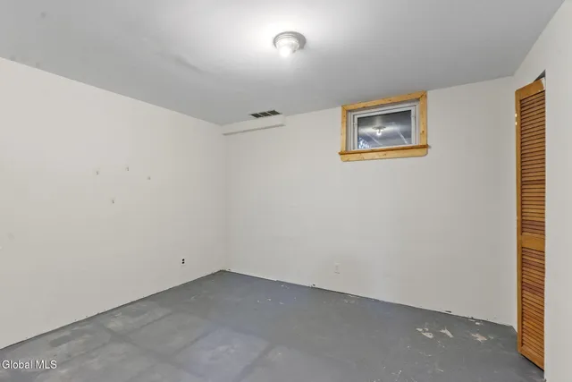 $1,850 | 38 Duncan Road, Northumberland, NY 12831