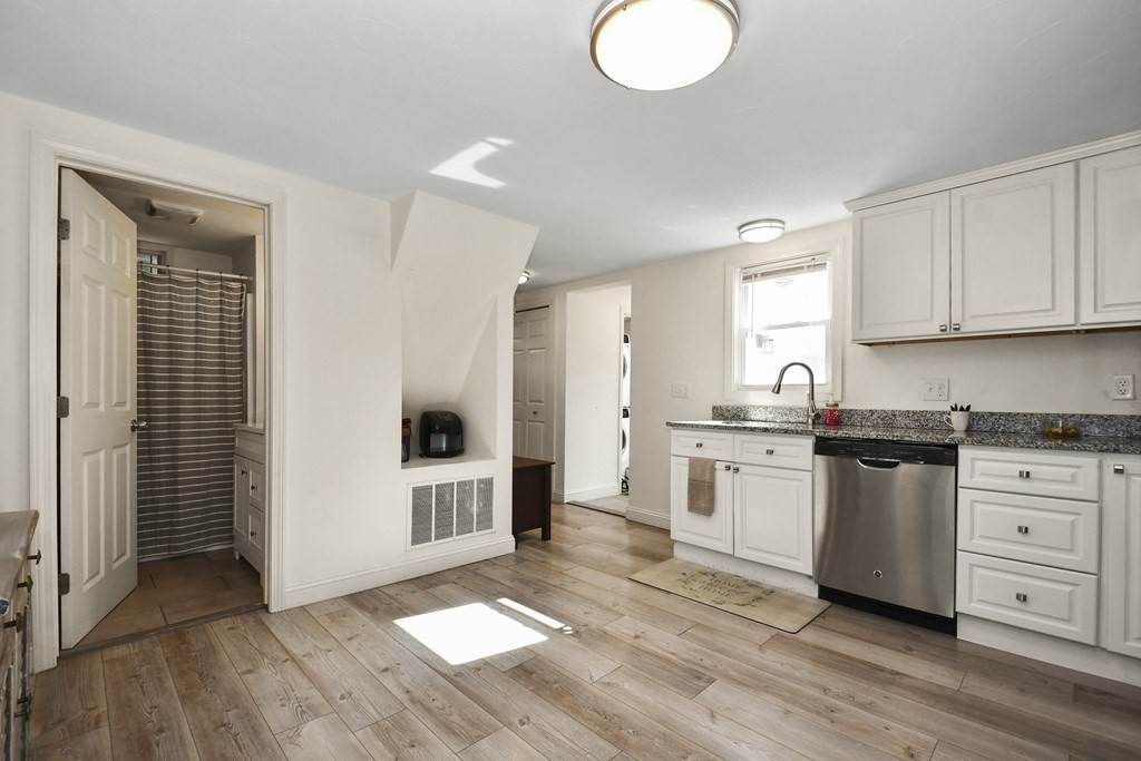 55 Whitney Road Ashby, MA 01431 - Photo 12 of 31