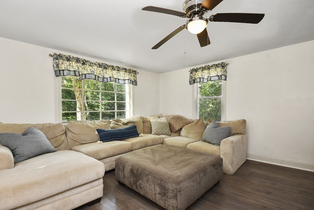 55 Whitney Road Ashby, MA 01431 - Photo 4 of 31