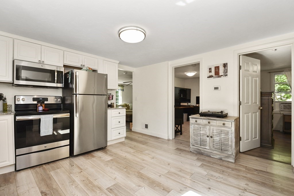 55 Whitney Road Ashby, MA 01431 - Photo 10 of 31