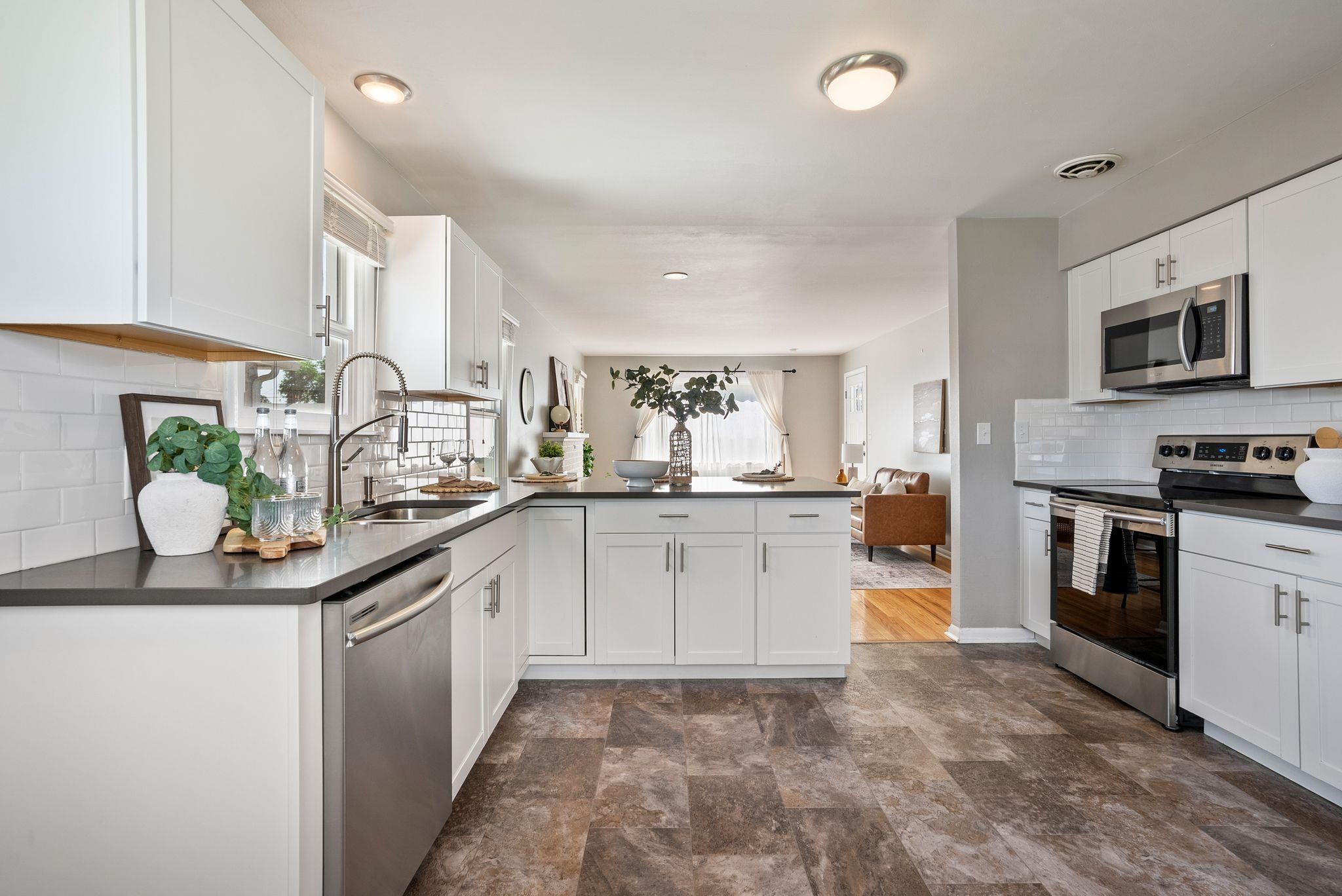 5204 North Maple Street Spokane, WA 99205 - Photo 11 of 39