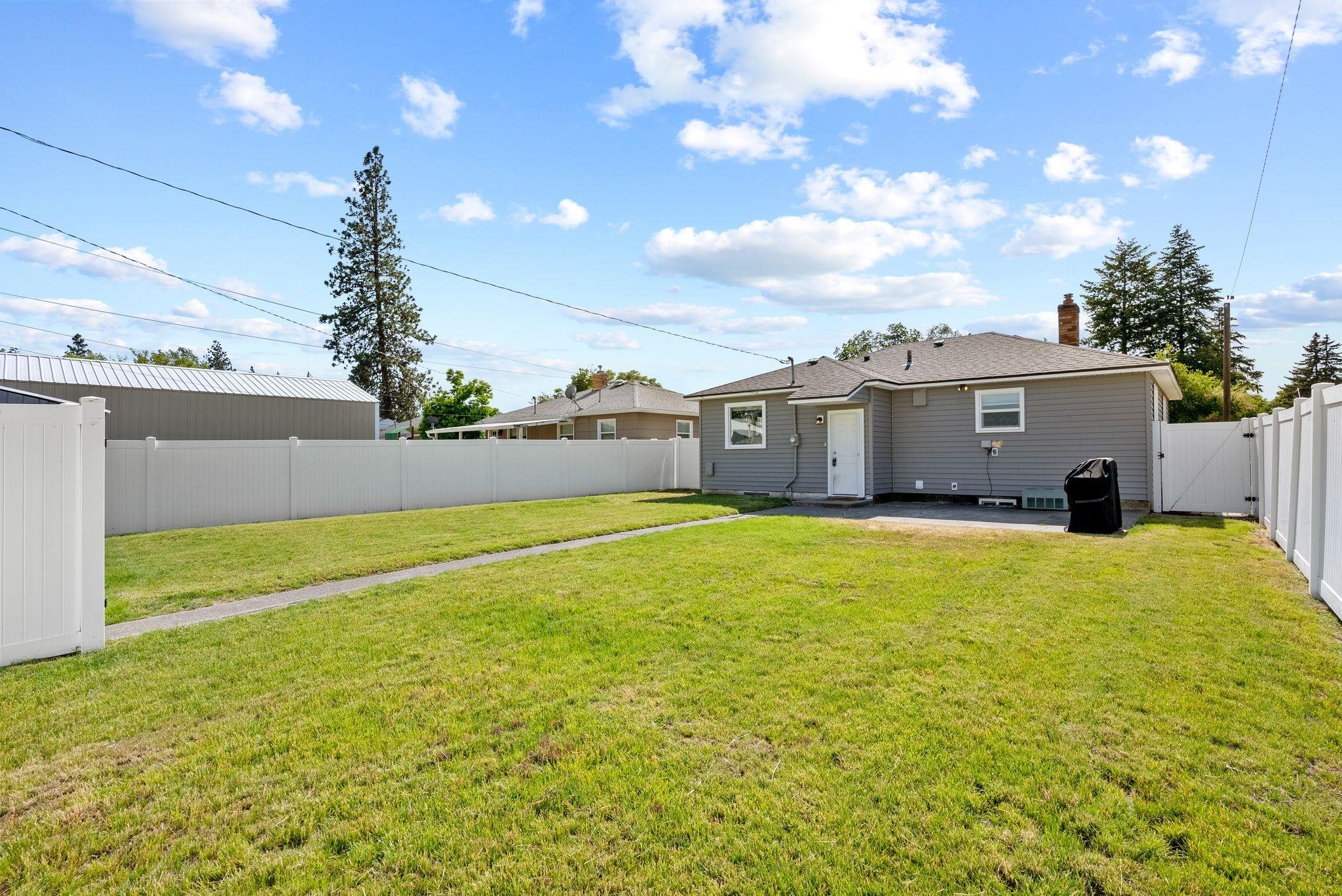 5204 North Maple Street Spokane, WA 99205 - Photo 31 of 39