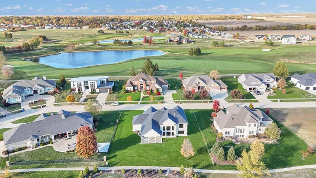 $1,088,000 | 2709 East Castlerock Drive, Urbana, IL 61802