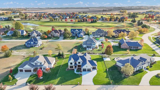 $1,088,000 | 2709 East Castlerock Drive, Urbana, IL 61802