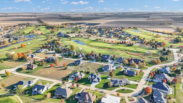 $1,088,000 | 2709 East Castlerock Drive, Urbana, IL 61802