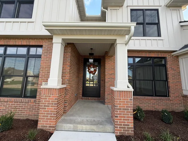 $1,088,000 | 2709 East Castlerock Drive, Urbana, IL 61802