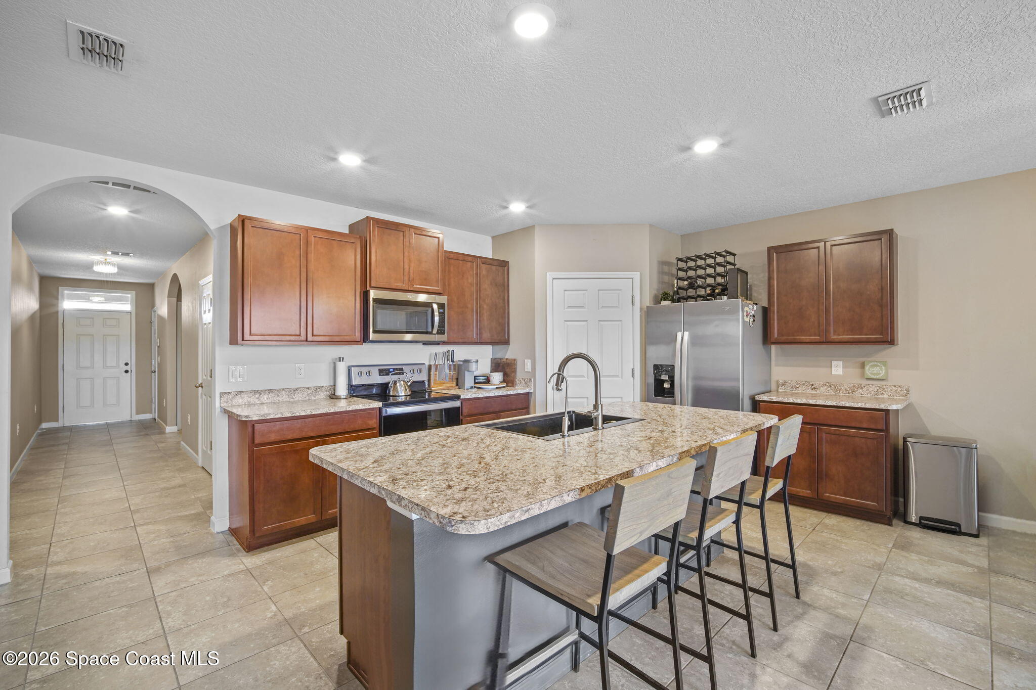 3818 Loggerhead Lane Mims, FL 32754 - Photo 5 of 30 5-web-or-mls-LOGGERHEAD_KITCHEN15 (2)