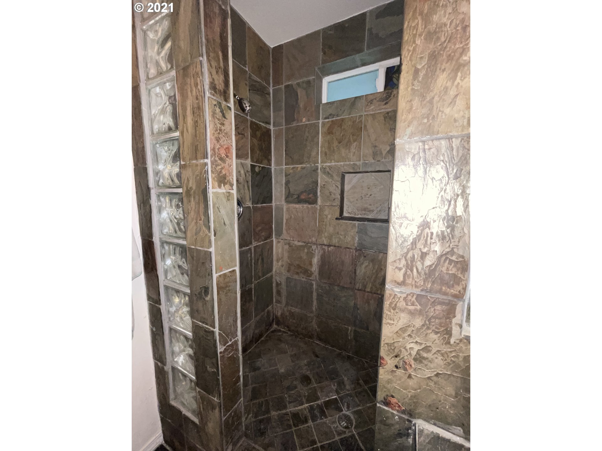 1066 South 69th Place Springfield, OR 97478 - Photo 19 of 27 Gallery Image 19