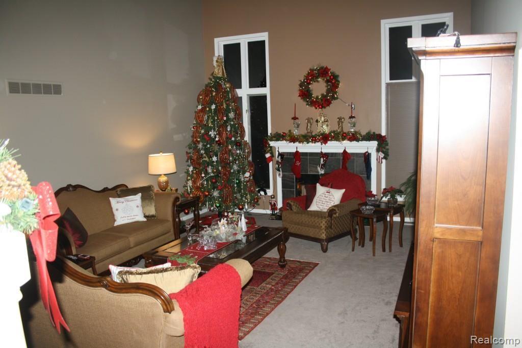 Great Room 2.jpg