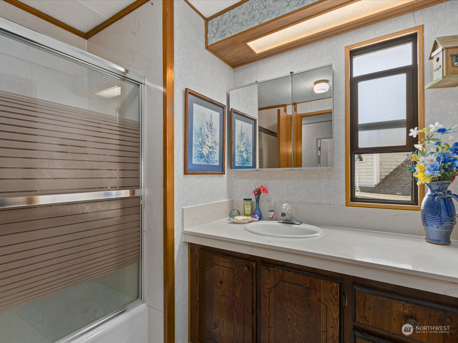 7484 Humphrey Road Clinton, WA 98236 - Photo 15 of 26 Gallery Image 15