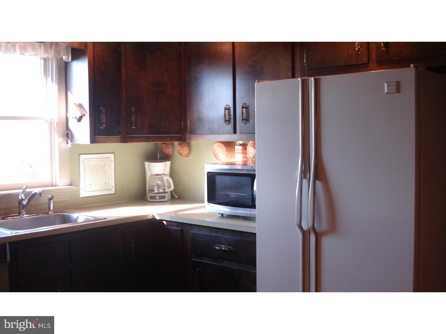 360 Godshall Road Souderton, PA 18964 - Photo 11 of 22 Kitchen