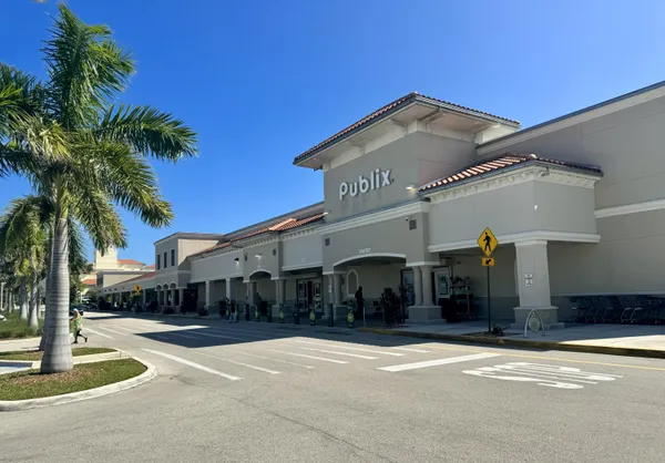 $2,000 | 4501 South Ocean Boulevard, Unit E5, Lantana, FL 33480