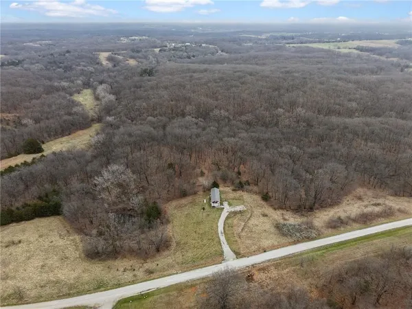 $189,900 | 13644 Quince Trail, Livonia, MO 63551