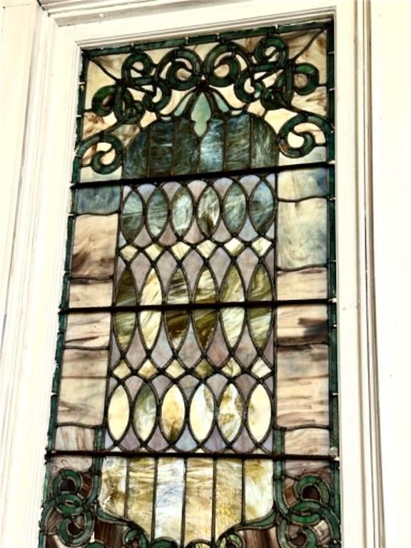 1716 Middle Street Pittsburgh, PA 15215 - Photo 4 of 31 Stain Glass