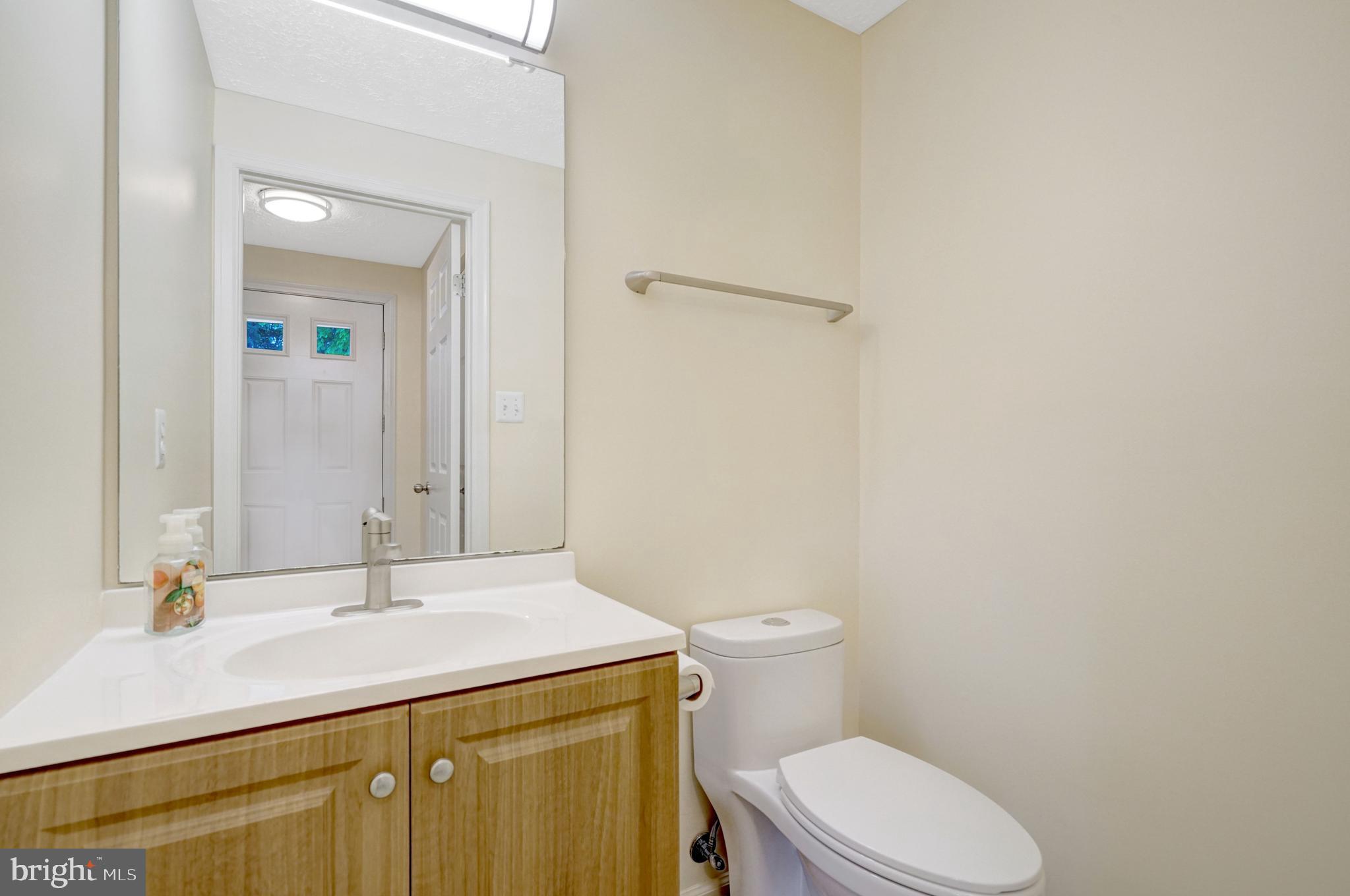 7516 Aspenpark Road Lorton, VA 22079 - Photo 20 of 58