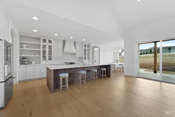 $990,000 | 22109 Aura Vista Way, Caldwell, ID 83607