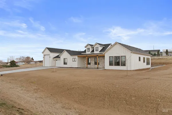 $990,000 | 22109 Aura Vista Way, Caldwell, ID 83607