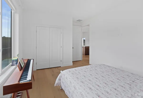 $990,000 | 22109 Aura Vista Way, Caldwell, ID 83607