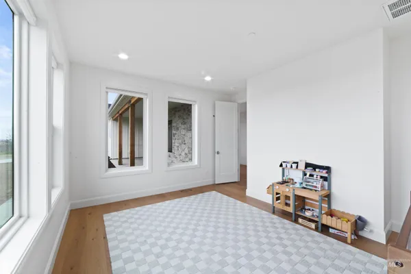 $990,000 | 22109 Aura Vista Way, Caldwell, ID 83607