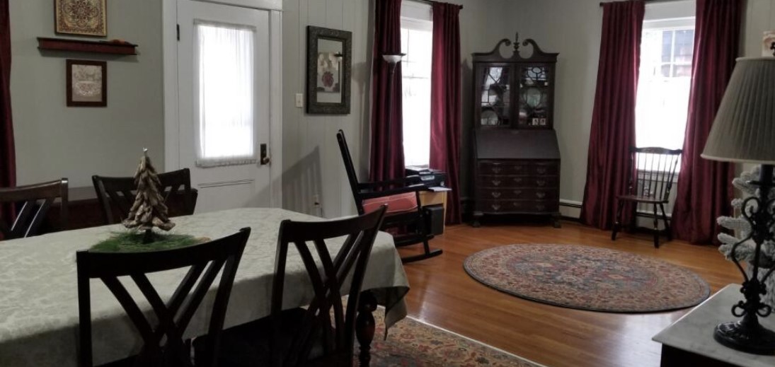 579 Gaskill Street Woonsocket, RI 02895 - Photo 3 of 22