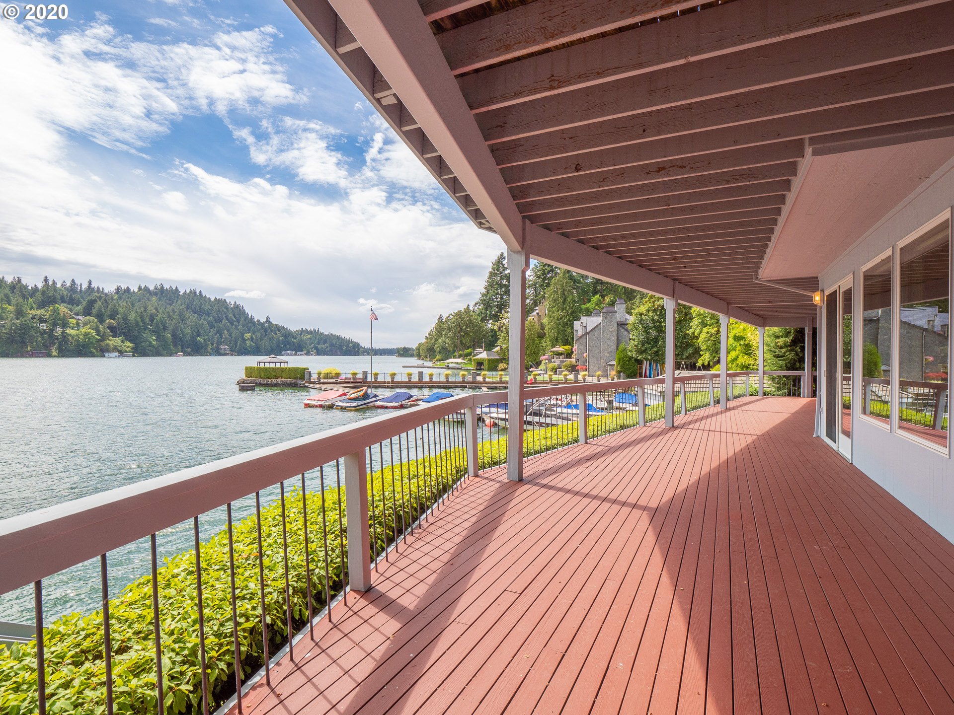 1308 Northshore Road Lake Oswego, OR 97034 - Photo 13 of 32 Gallery Image 13