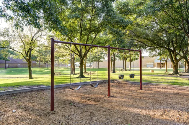 $475,000 | 23027 Lodgepoint Drive, Katy, TX 77494