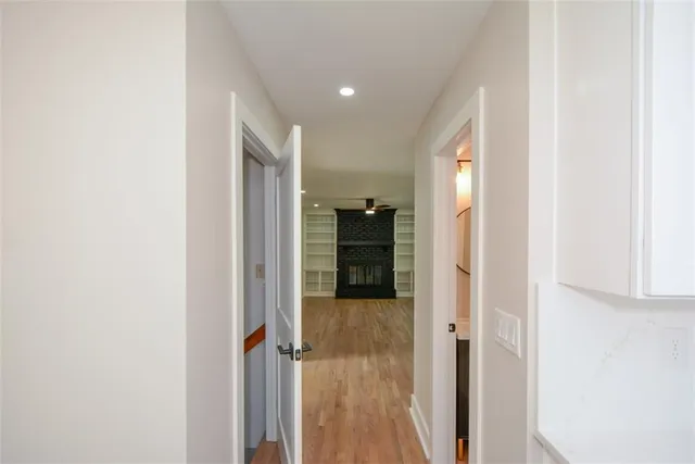 $825,000 | 1610 Chateau Drive, Atlanta, GA 30338