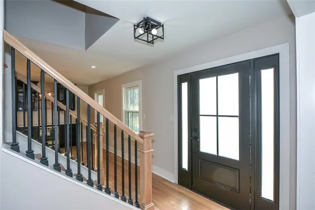 $825,000 | 1610 Chateau Drive, Atlanta, GA 30338