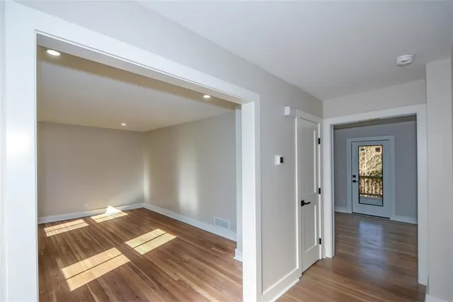 $825,000 | 1610 Chateau Drive, Atlanta, GA 30338