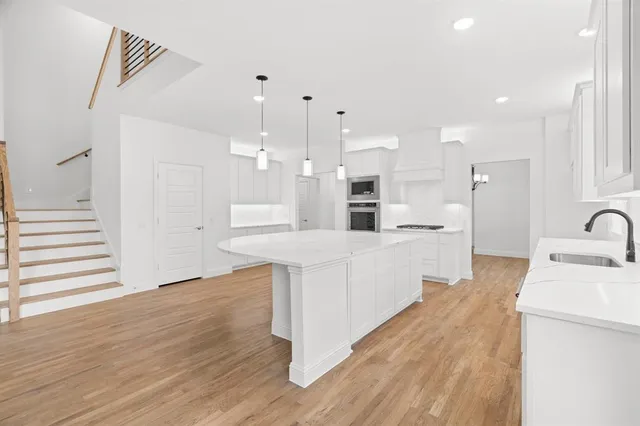 $948,990 | 848 Northwood Road, Fort Worth, TX 76107