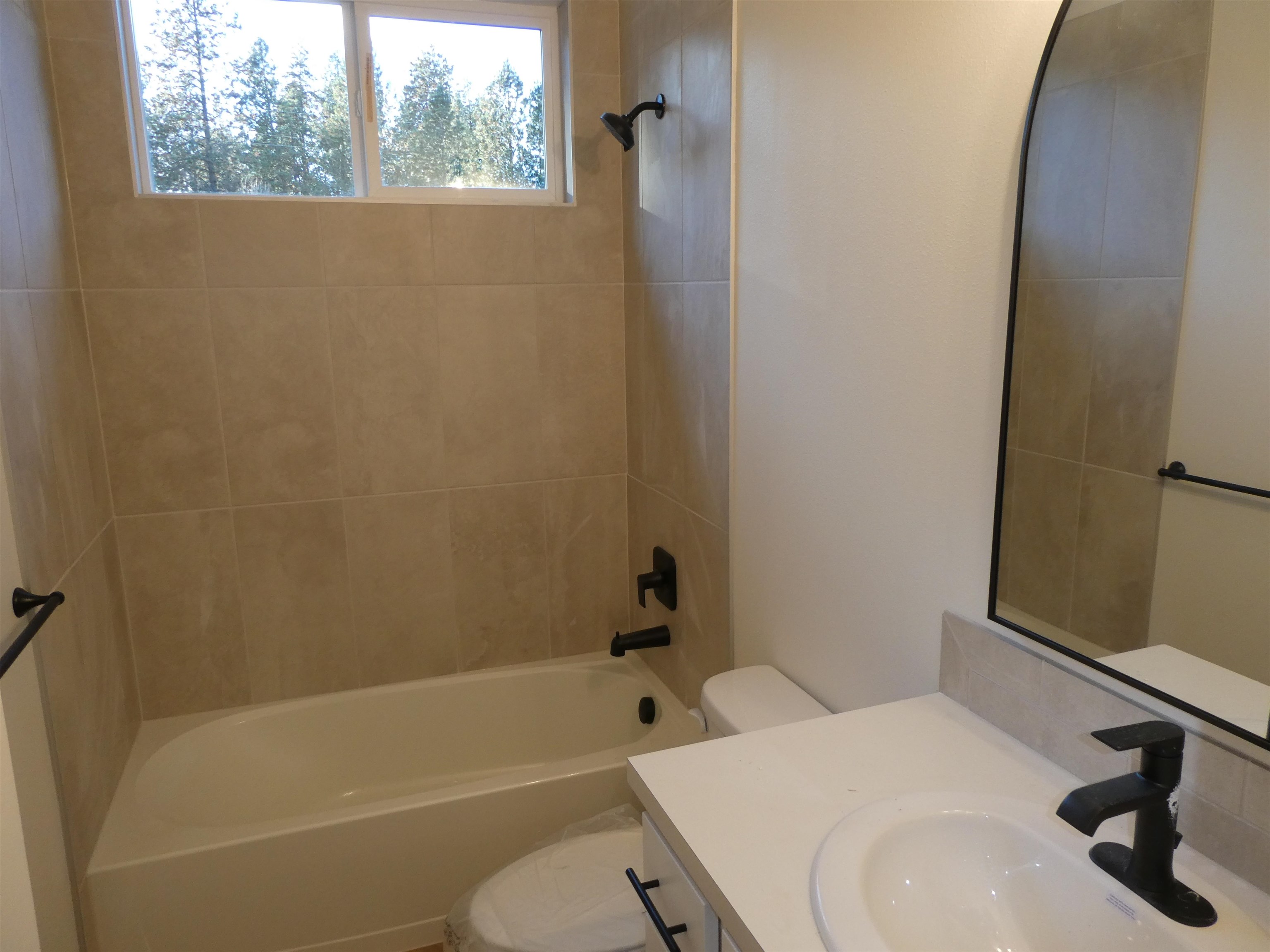 3220 South Custer Street Spokane, WA 99223 - Photo 17 of 25