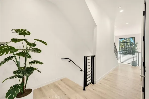 $1,628,000 | 756 West 19th Street, Unit B, Costa Mesa, CA 92627